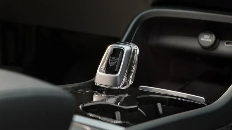 Ec40 Electric Interior Gallery 6 16x9 1 768x432